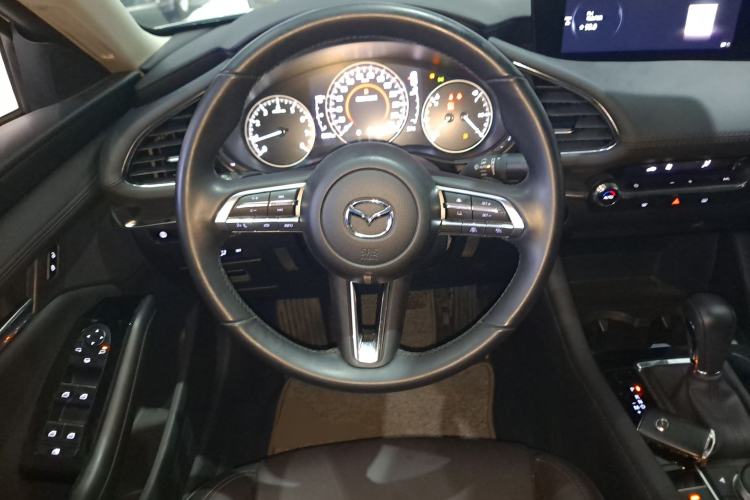 Used Mazda 3 Axela 2023 2.0L Automatic ZhiZhen Edition