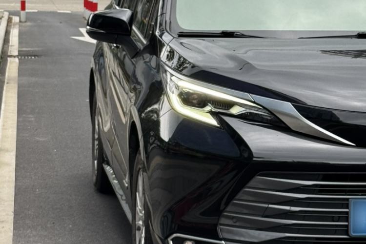 Used Toyota SIENNA 2021 2.5L Hybrid Premium Edition Exterior 11