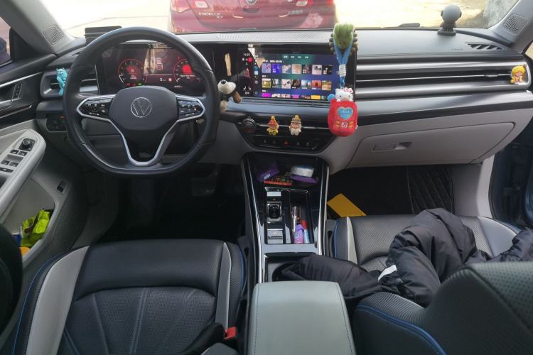 Used Volkswagen Lamando 2022 Lavida L 280TSI DSG Cool & Spicy Edition
