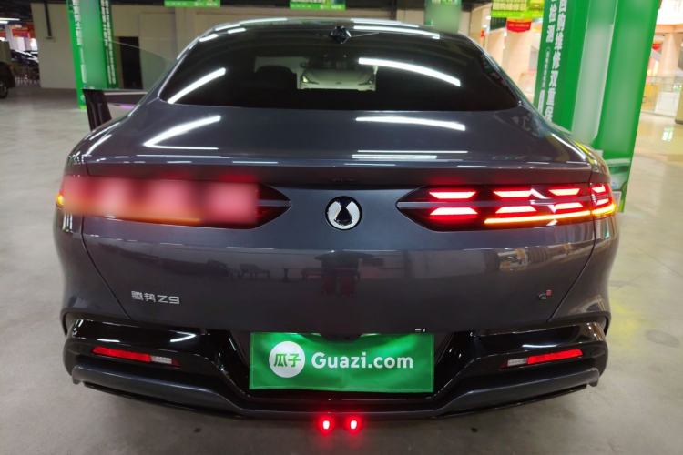 Used Denza Z9 2024 1100 km All-Wheel-Drive Ultra Version
