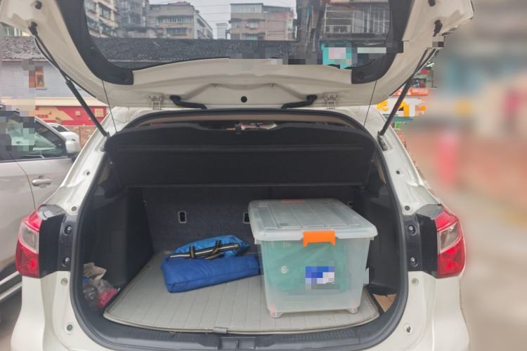 Used Suzuki S-Cross 2014 1.6L CVT Two-Wheel Drive Entry Model
