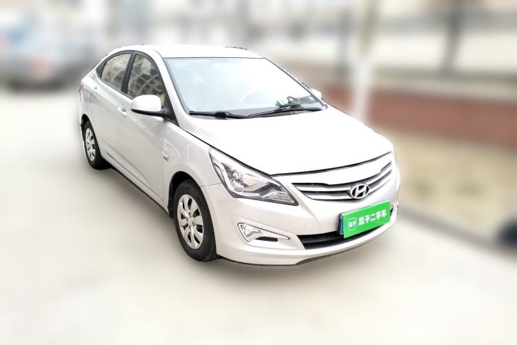 Used Hyundai Verna (older generation) 2014 1.4L Manual Smart GLS Trim