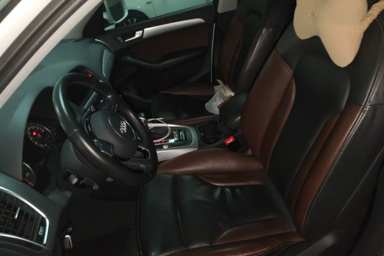 Used Audi Q5 2018 Collector's Edition 40 TFSI Technology Model