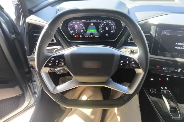 Used Audi Q4 e-tron 2023 50 e-tron quattro Creation Edition
