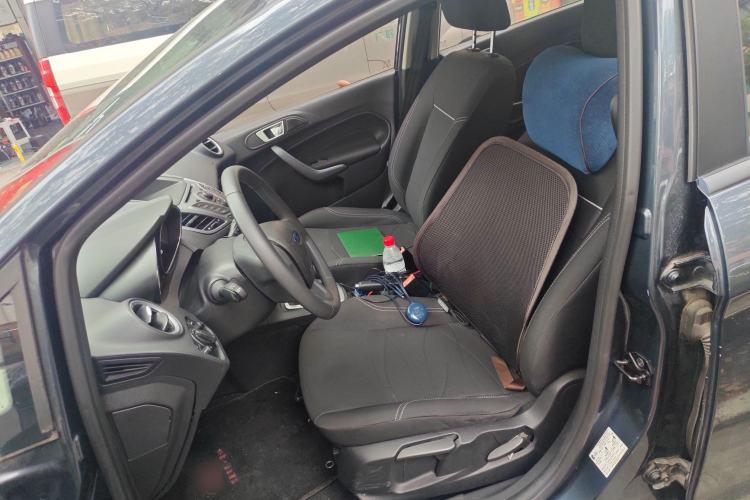 Used Ford Fiesta 2013 Hatchback 1.5L Automatic Fashion Edition
