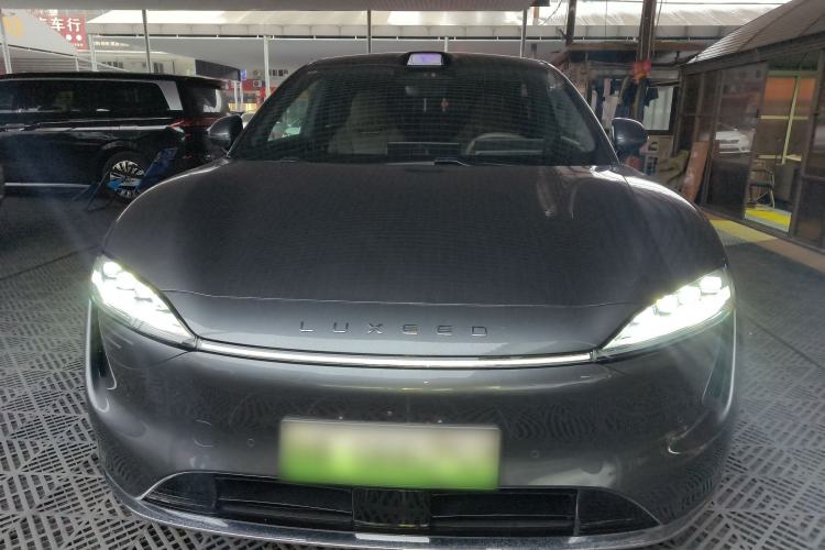 Used Hima Luxeed R7 2025 Range-Extended Version 251 km Max