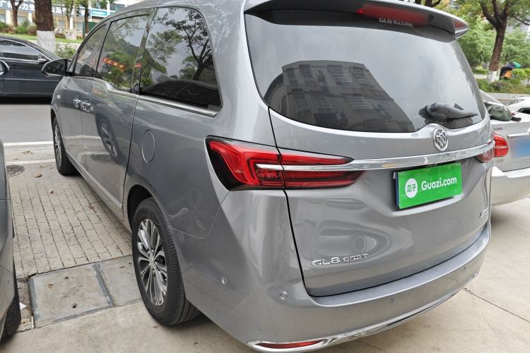 Used Buick GL8 2021 Land Cruiser Executive Class 652T Smart Luxury Model Exterior 2