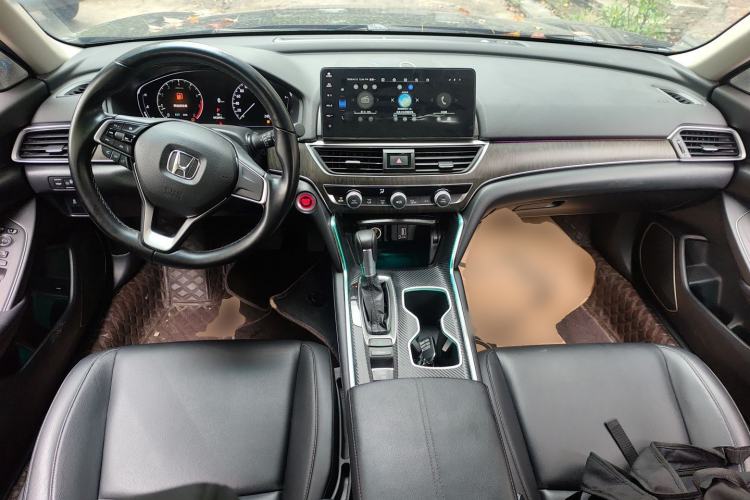 Used Honda Accord 2022 260TURBO Luxury Edition Center Console