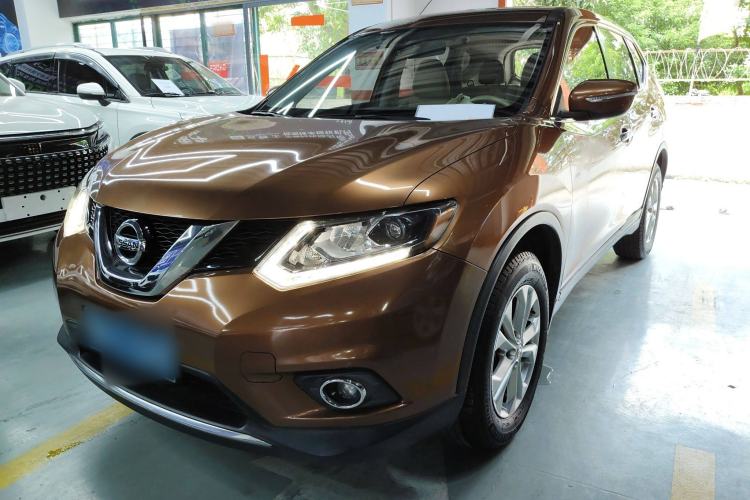 Used Nissan X-Trail 2016 2.0L CVT Smart Enjoyment Version 4WD