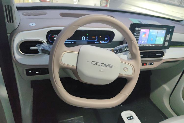 Used Geely Galaxy Panda 2025 210 km – Yuanqi Bear