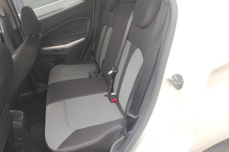 Used Ford EcoSport 2017 1.5L Automatic Trend Model
