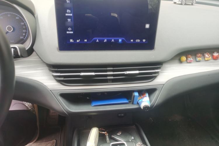 Used Hongqi E-QM5 2023 620km PLUS
