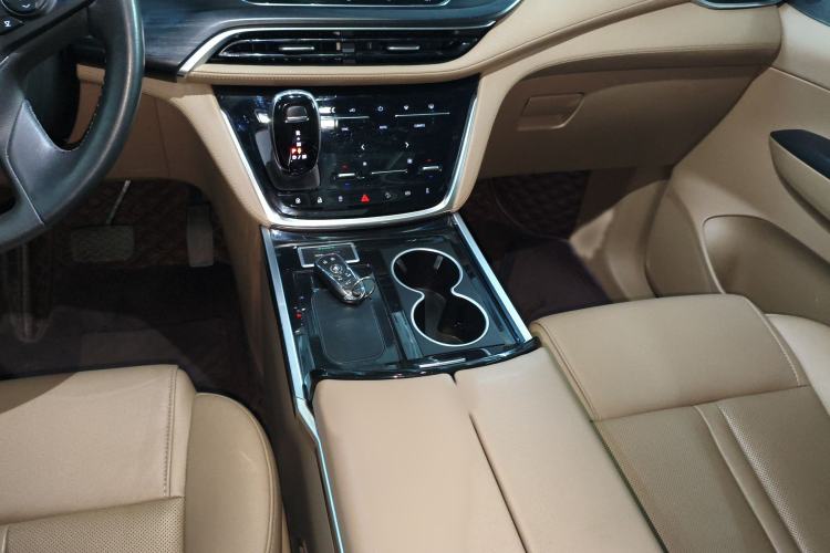 Used Buick GL8 2021 ES Landtrek 653T Luxury Model
