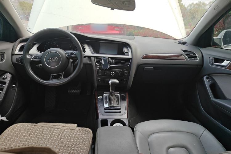 Used Audi A4L 2013 35 TFSI Automatic Comfort Model
