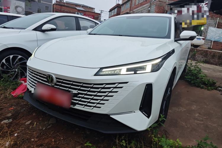 Used CHANGAN Eado DD 2023 Blue Whale NE 1.5T GDI DCT Luxury Edition