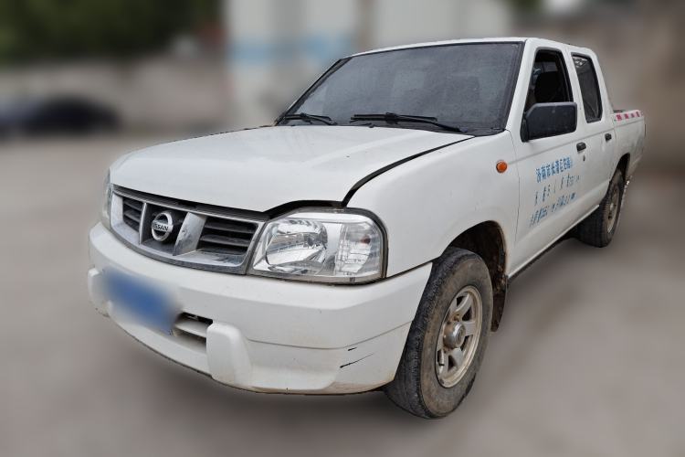 Used Nissan D22 2013 2.4L Gasoline Two-Wheel-Drive Standard Model