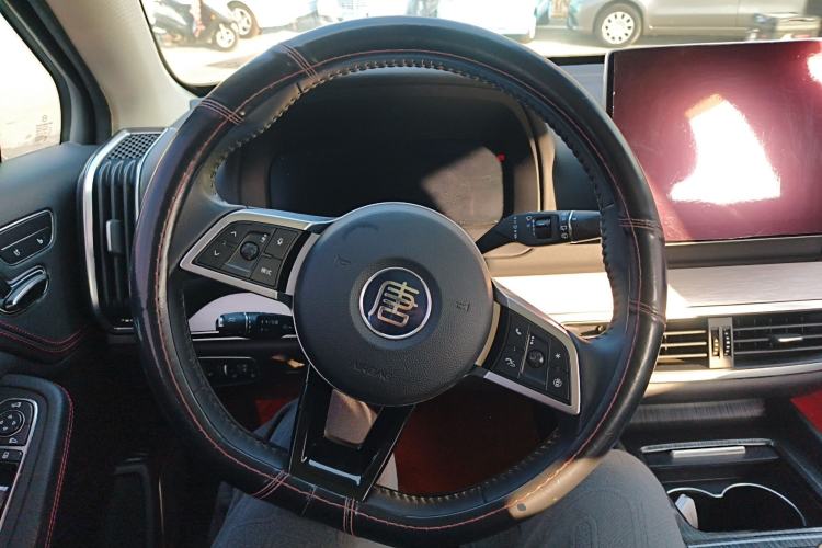 Used BYD Tang New Energy 2018 DM 2.0T All-Wheel Drive Smart Connectivity Luxury Model 7 Seats China V Emission Standard