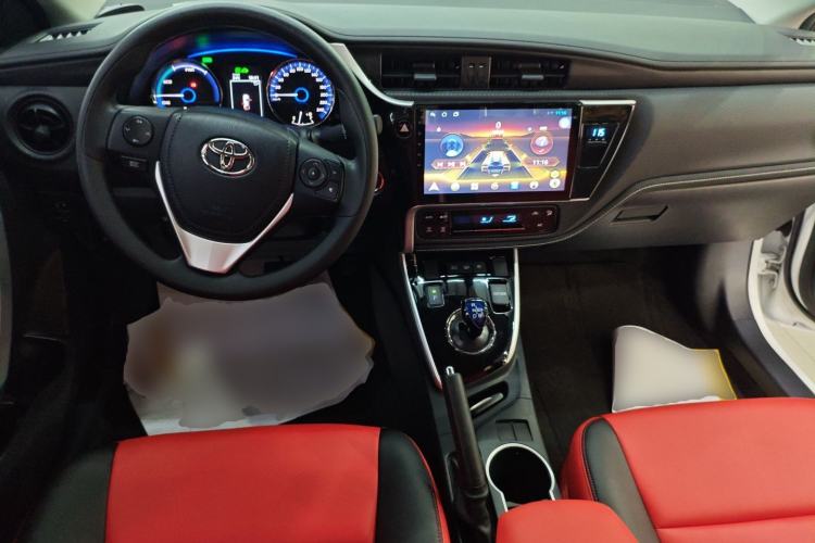 Used Toyota Levin Hybrid E+ 2019 1.8L PH GS E-CVT Elite Edition Center Console