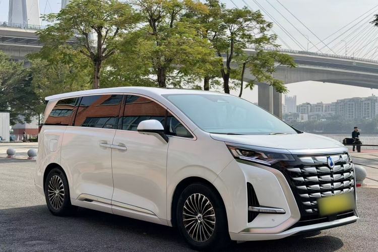 Used Denza D9 2022 DM-i 970 Four-Wheel Drive Prestige Model