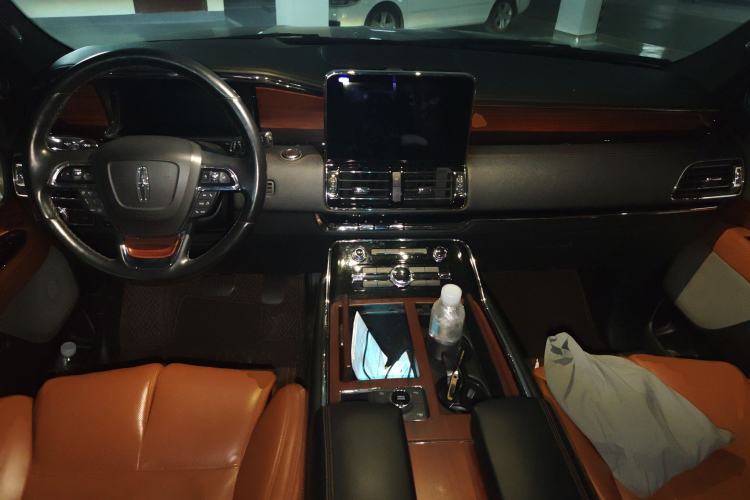 Used Lincoln Navigator 2019 3.5T Prestige Version China VI Standard