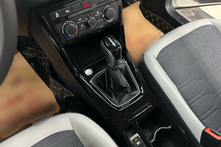 Used Volkswagen Tharu 2025 New Sharp 1.5L Ambitious Edition Interior 4