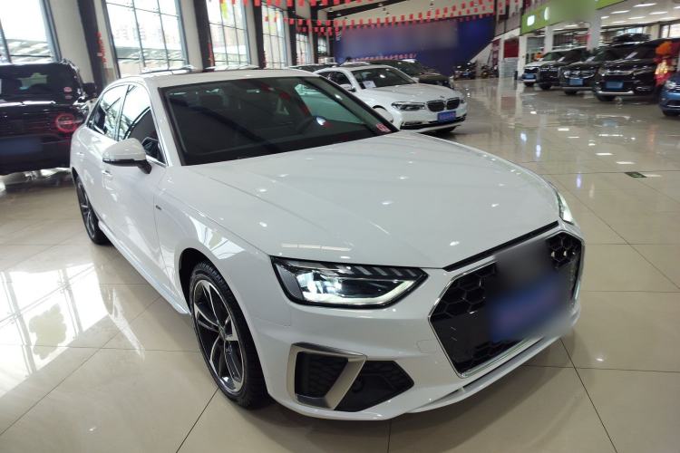 Used Audi A4L 2022 40 TFSI Fashion Dynamic Model
