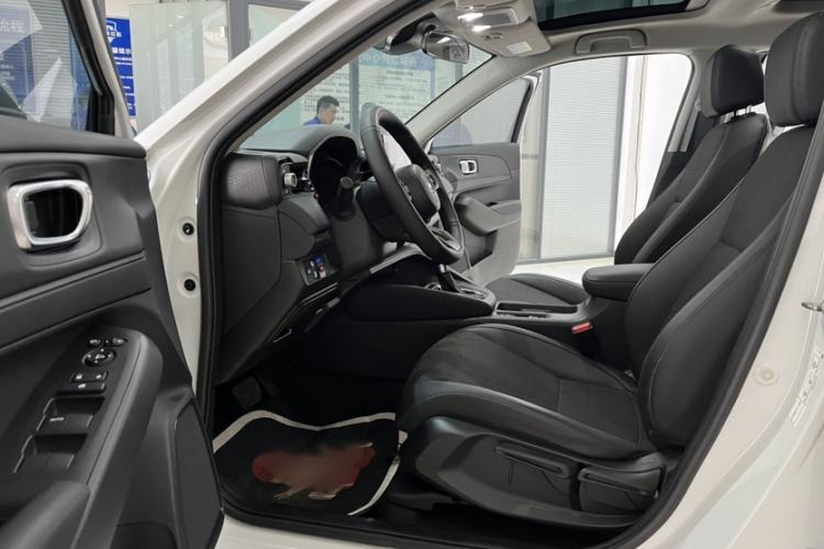 Used Honda Vezel 2023 1.5L CVT Tech Edition Interior 6