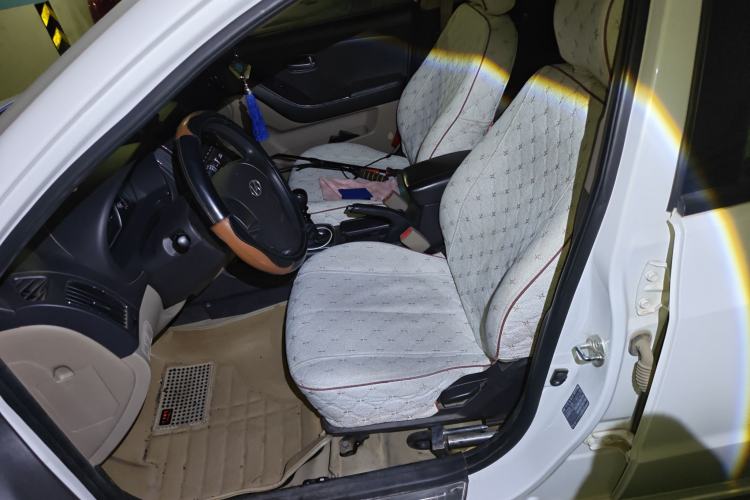 Used Hyundai Celesta 2011 1.6L Manual Comfort Edition
