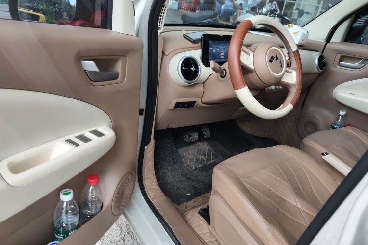 Used Wuling Hongguang MINIEV 2025 Four-Door Version Advanced Edition
