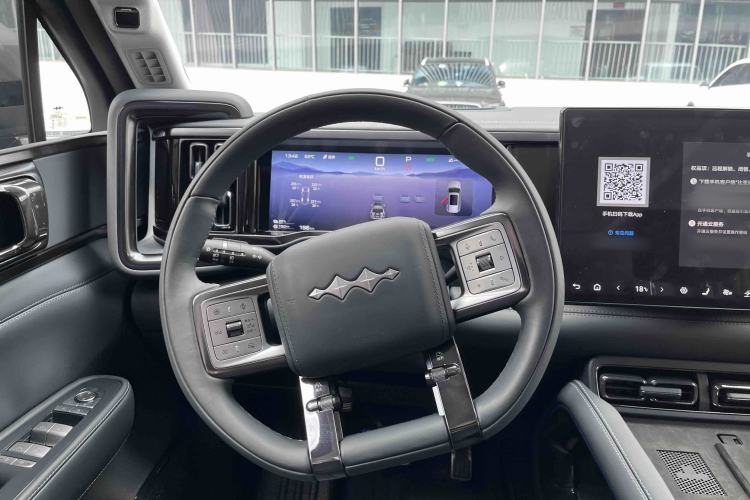 Used Formula Leopard 5 2023 Navigator Edition
