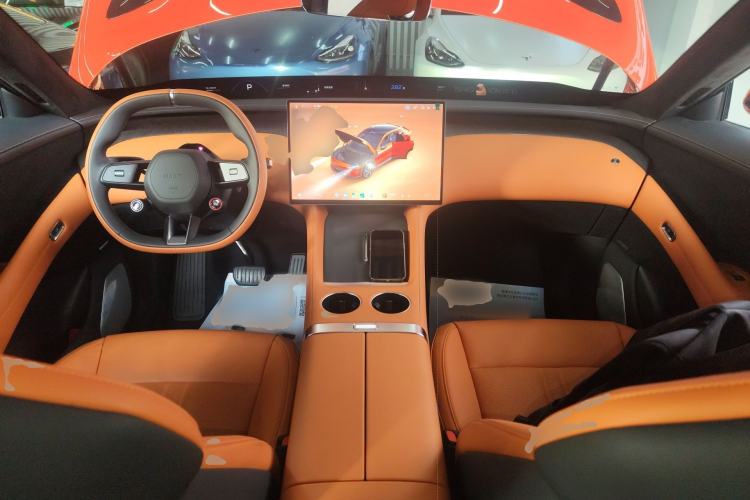 Used Xiaomi Auto YU7 2025 Ultra-Long Range High-Performance All-Wheel-Drive Max Edition Center Console