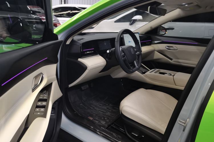 Used BYD Qin L 2025 EV 545KM Excellence Edition Interior 3