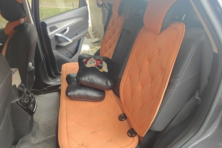 Used JETOUR X70 PLUS 2023 1.6T DCT Stronger 7-Seater