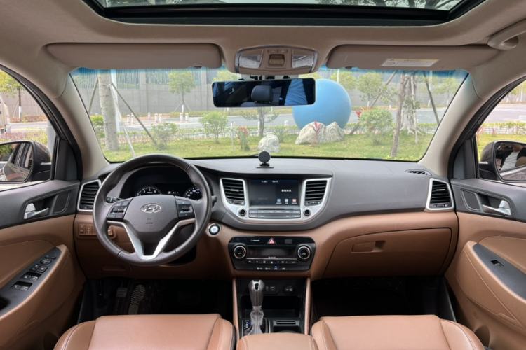 Used Hyundai Tucson 2015 1.6T Dual-Clutch Two-Wheel-Drive Smart Model