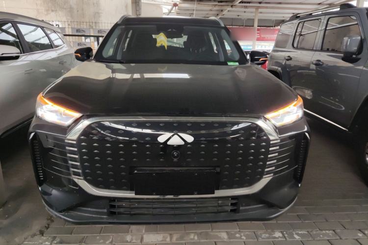 Used Chery Fengyun T8 2025 1.5T 130 km Comfort Edition 7-Seater Front