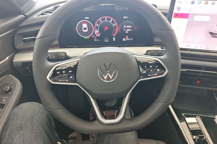 Used Volkswagen Lamando 2026 Lavida L GTS 380TSI Lingfeng Millionth Anniversary Edition Steering Wheel