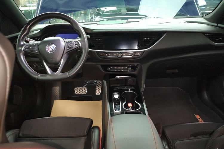 Used Buick Regal 2020 GS 28T Elite Model