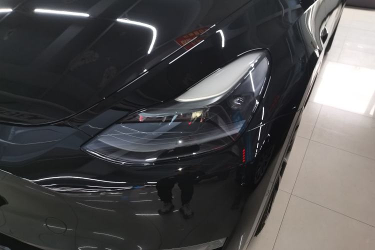 Used Tesla Model Y 2021 Long-Range All-Wheel-Drive Version