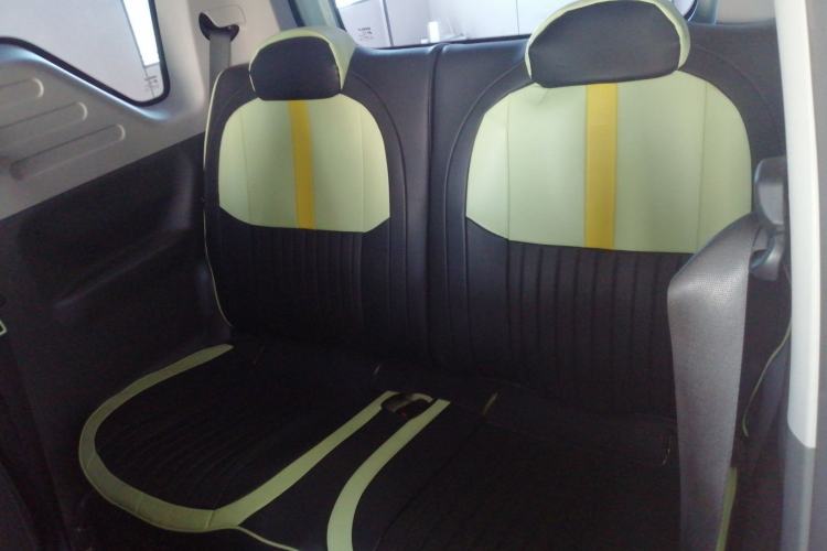 Used Geely Galaxy Panda 2023 Panda Mini 200km Endurance Bear
