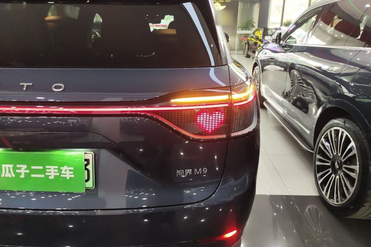 Used Hima AITO M9 2024 Range-Extended Ultra Version 42 kWh 6-Seater Model
