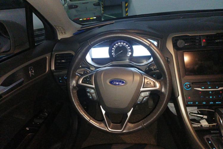 Used Ford Mondeo 2013 2.0L GTDi 200 Luxury Model