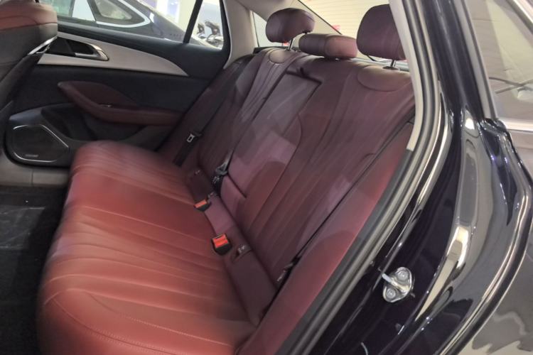 Used Hongqi H5 PHEV 2025 130 Super Hybrid Version
