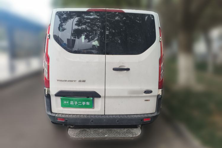 Used Ford Transit 2017 2.0T Diesel Multi-Purpose Commercial Vehicle Short Wheelbase Low Roof China IV Standard
