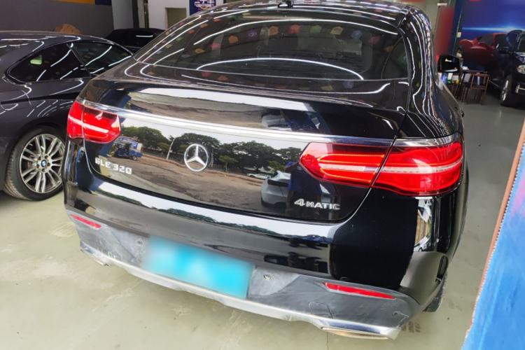 Used Mercedes-Benz GLE Coupe 2015 GLE 320 4MATIC Coupe SUV Rear Right 45 Deg