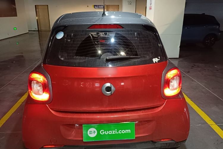 Used smart forfour 2016 1.0L 52 kW Dynamic Edition Rear