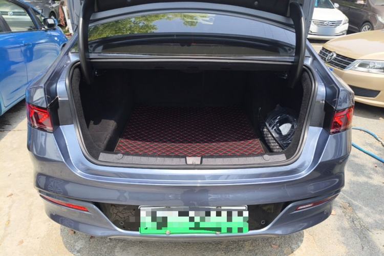 Used BYD Qin PLUS 2024 HONOR Edition DM-i 55KM Leading Model
