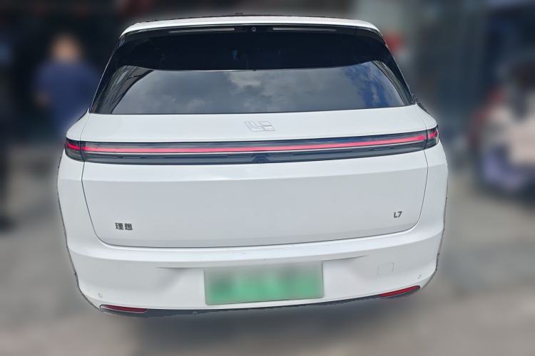 Used Li Auto L7 2023 Air model
