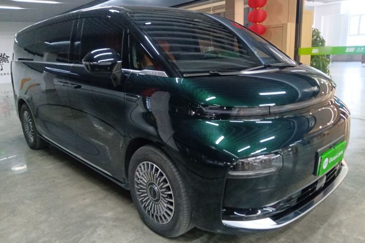 Used Geely Galaxy LEVC L380 2025 805 km Flagship Version All-Wheel Drive