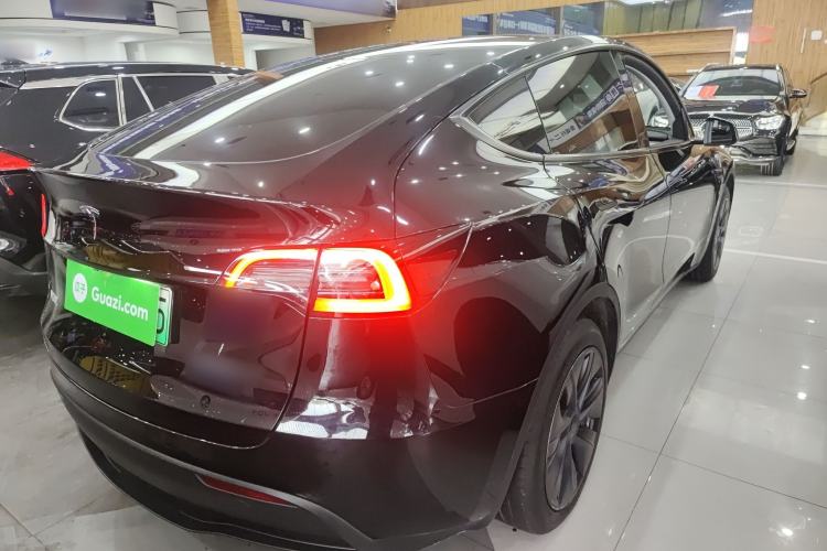 Used Tesla Model Y 2024 Rear-Wheel-Drive Version Rear Right 45 Deg