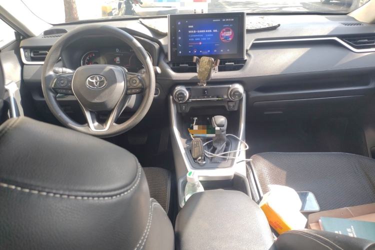 Used Toyota RAV4 2021 2.0L CVT Two-Wheel Drive Fashion Edition